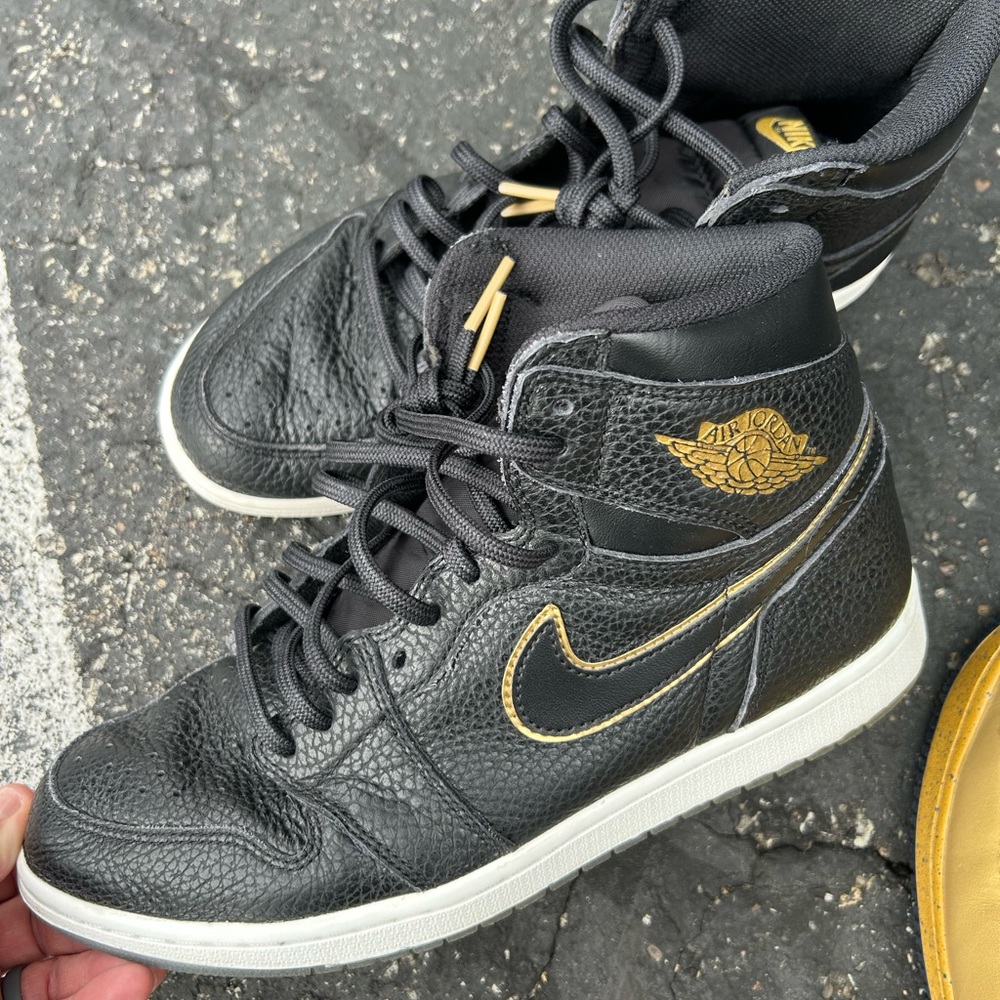Air Jordan 1